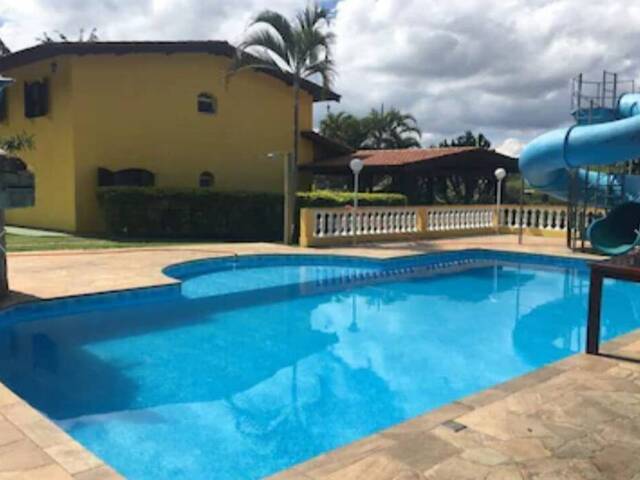 Sítio para Venda em Atibaia - 2