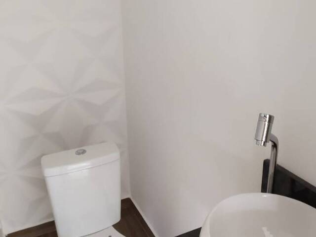 Sobrado para Venda em Atibaia - 2