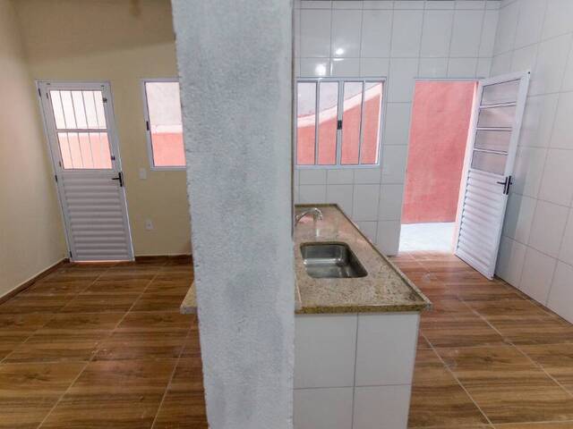 Sobrado para Locação em Bom Jesus dos Perdões - 2