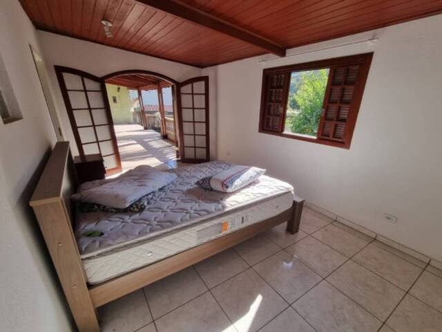 Casa para Venda em Mairiporã - 2