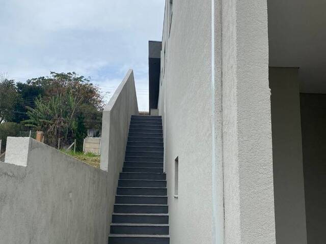 Casa para Venda em Atibaia - 3