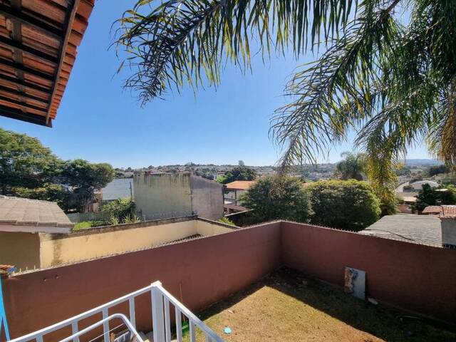 Casa para Venda em Atibaia - 3