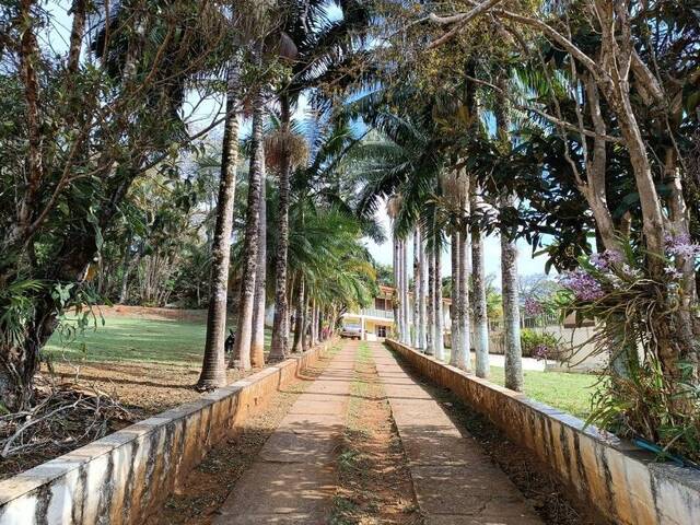 Chácara para Locação em Atibaia - 2