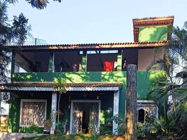 Venda em Terra Preta - Mairiporã