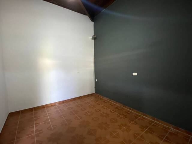 Casa para Locação em Atibaia - 5