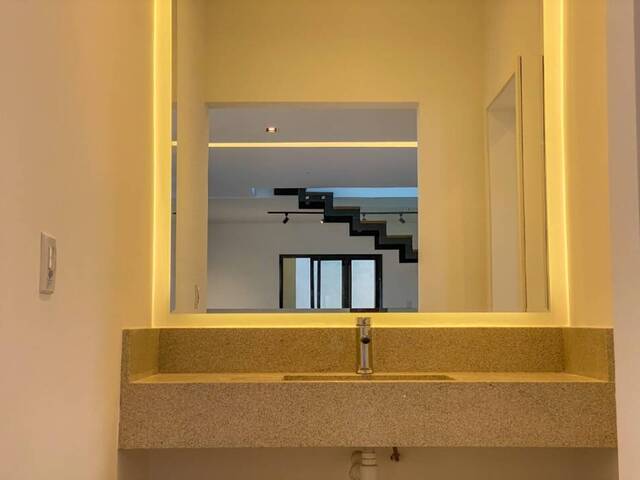 Sobrado para Venda em Atibaia - 5