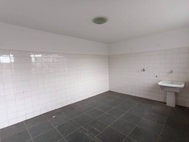 Sobrado para Locação em Atibaia - 4