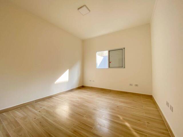 Casa para Venda em Atibaia - 4