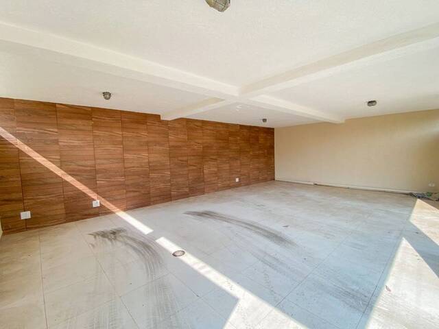 Casa em condomínio para Venda em Atibaia - 2