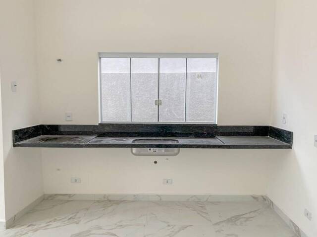 Casa para Venda em Atibaia - 4