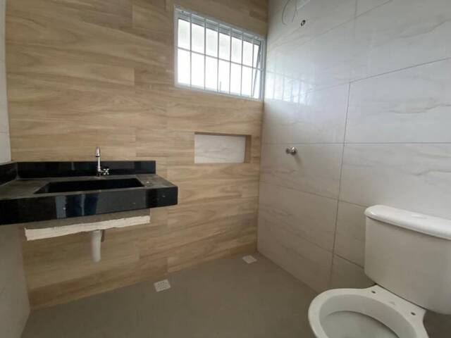 Casa para Venda em Atibaia - 5