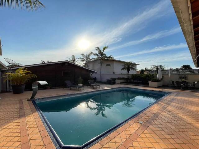 Casa para Venda em Atibaia - 3