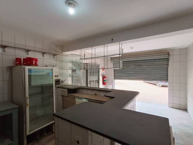 Salão Comercial para Locação em Atibaia - 2