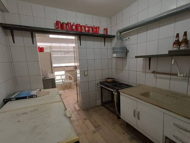 Salão Comercial para Locação em Atibaia - 5