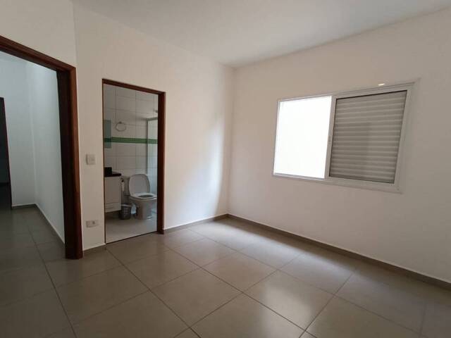 Sobrado para Locação em Atibaia - 4