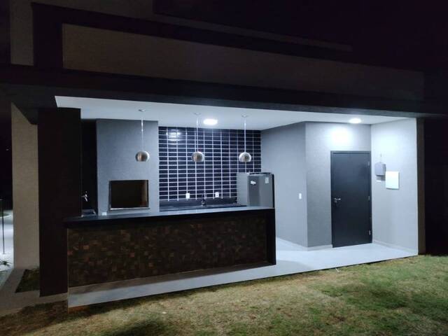 Casa em condomínio para Venda em Atibaia - 2