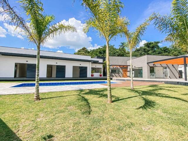 Casa em condomínio para Venda em Atibaia - 2