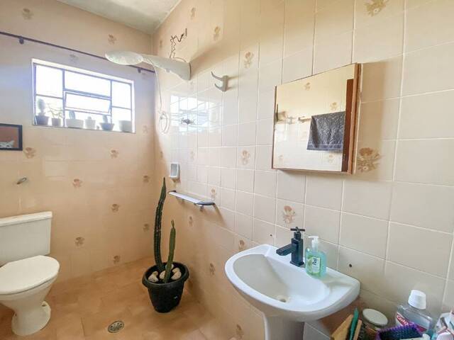 Casa para Venda em Piracaia - 3