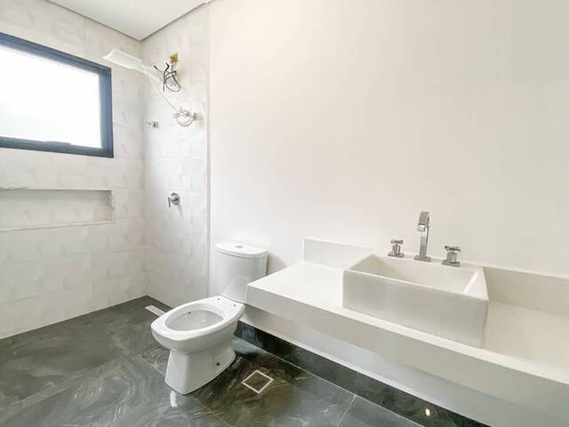 Casa em condomínio para Venda em Atibaia - 4