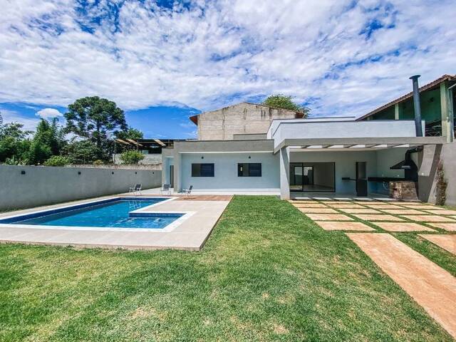 Casa para Venda em Atibaia - 2