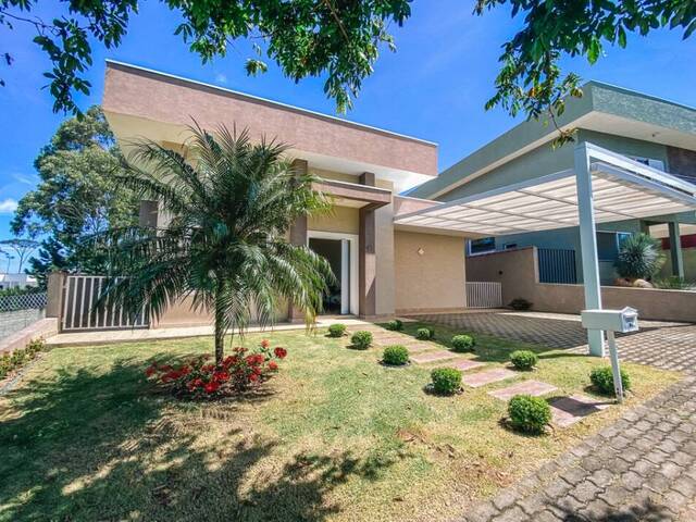 Casa em condomínio para Venda em Atibaia - 2