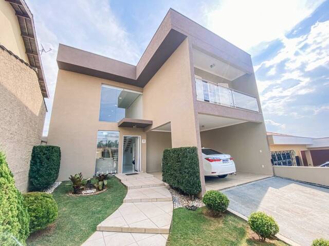 Sobrado para Venda em Bom Jesus dos Perdões - 3