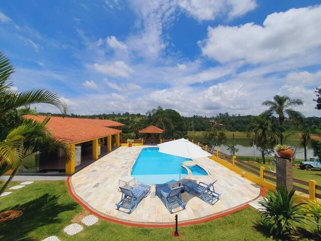 Chácara para Venda em Piracaia - 2