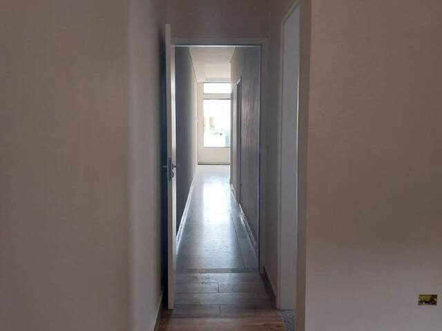 Casa para Venda em Atibaia - 4