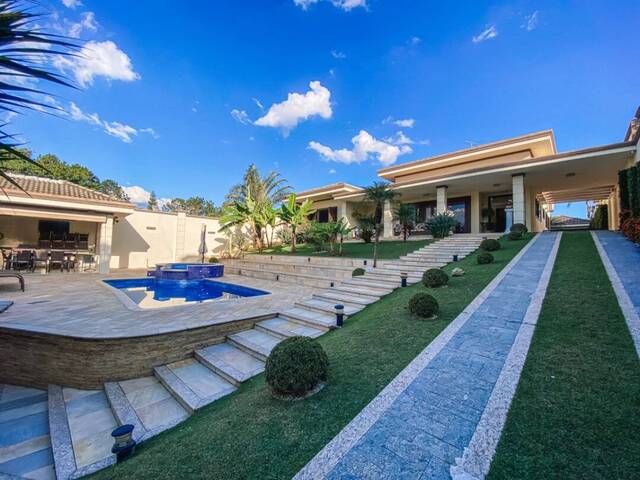 Casa para Venda em Atibaia - 2