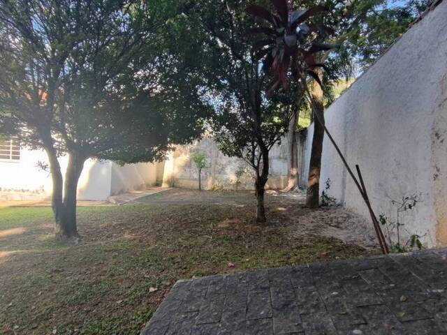 Casa para Venda em Atibaia - 4