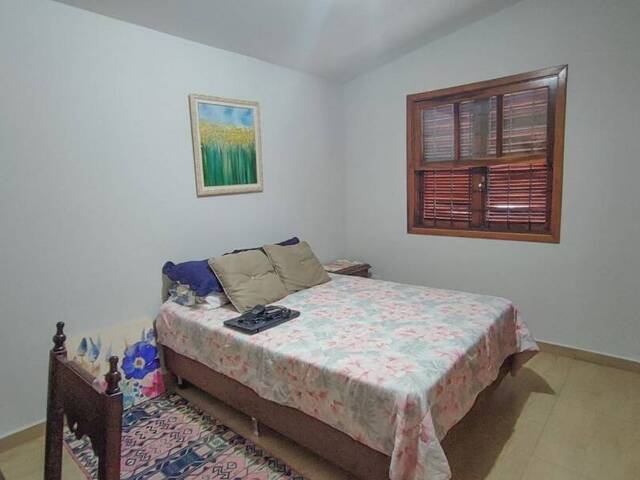 Casa para Venda em Atibaia - 2