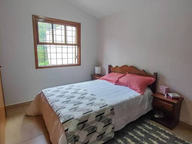 Casa para Venda em Atibaia - 5