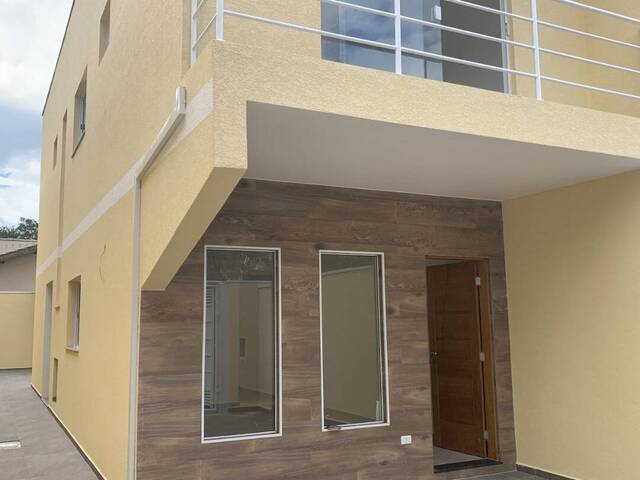 Sobrado para Venda em Atibaia - 4