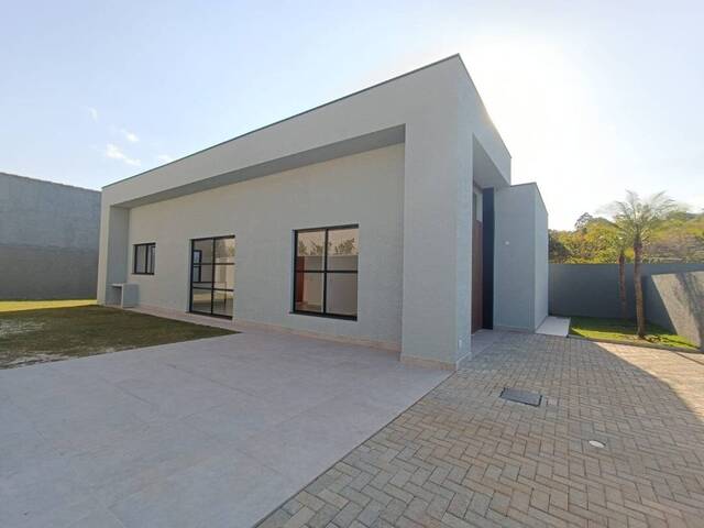 Casa para Venda em Atibaia - 2