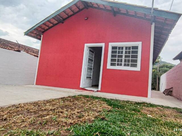 Casa para Venda em Atibaia - 3