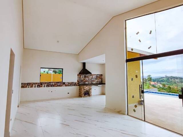 Chácara para Venda em Atibaia - 2