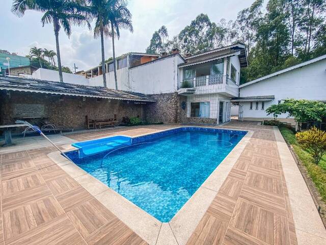 Casa em condomínio para Venda em Atibaia - 2