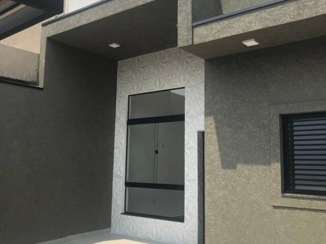 Casa para Venda em Atibaia - 4