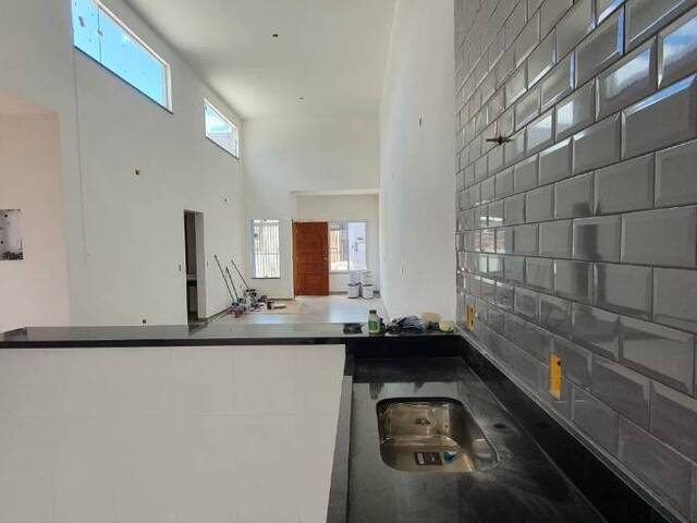 Casa para Venda em Atibaia - 2