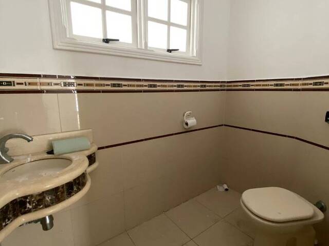 Sobrado para Locação em Atibaia - 5