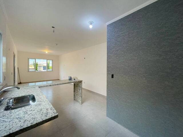 Sobrado para Venda em Atibaia - 5