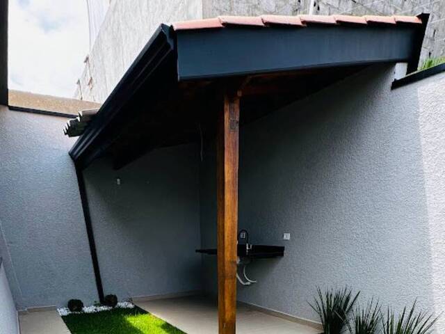 Casa para Venda em Atibaia - 2