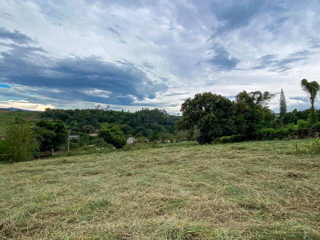 Terreno para Venda em Atibaia - 3