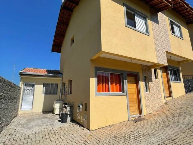 Sobrado para Venda em Atibaia - 2