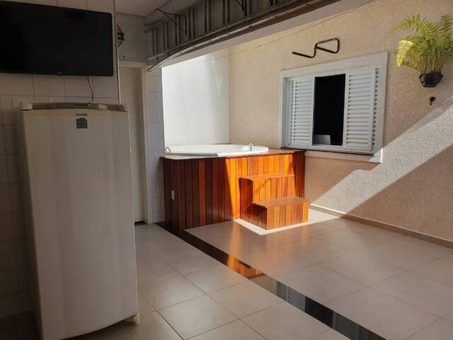 Casa para Venda em Atibaia - 2