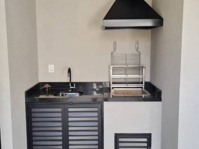 Sobrado para Venda em Atibaia - 4