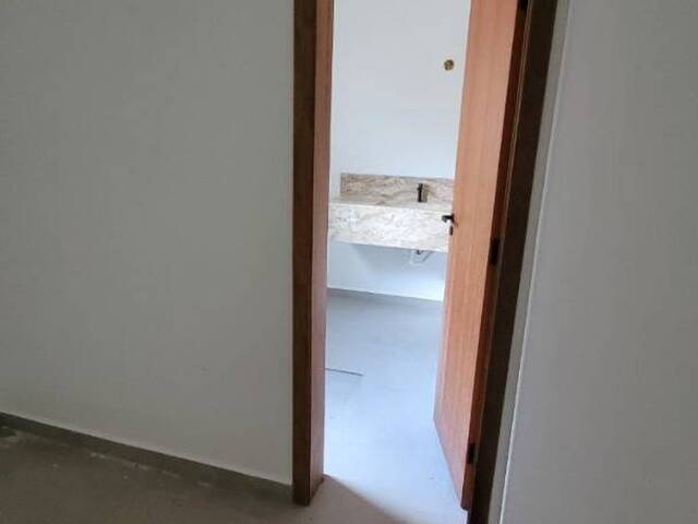 Casa para Venda em Mairiporã - 4