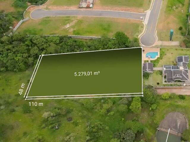 Terreno para Venda em Atibaia - 2