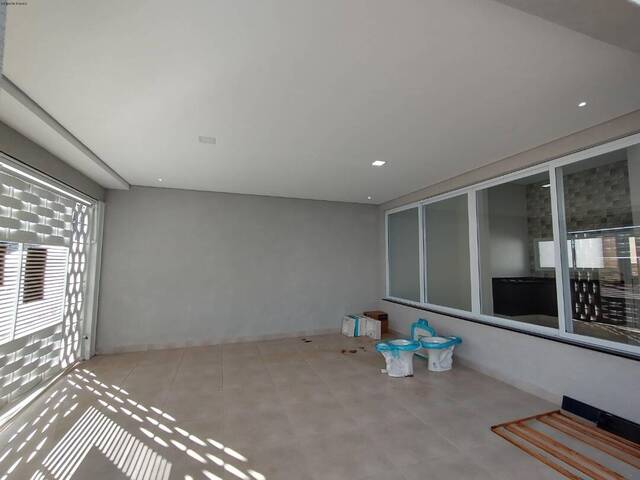 Casa para Venda em Bragança Paulista - 2