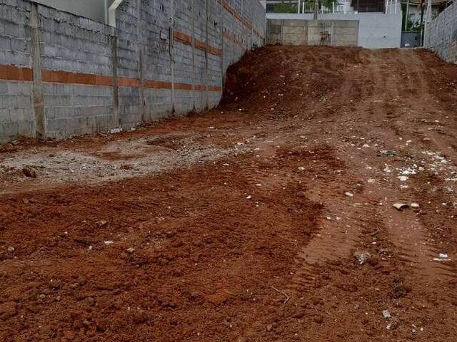 Terreno para Venda em Atibaia - 2